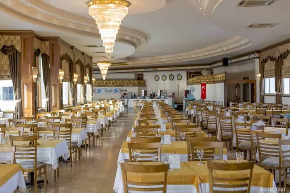 Senza Grand Santana Hotel